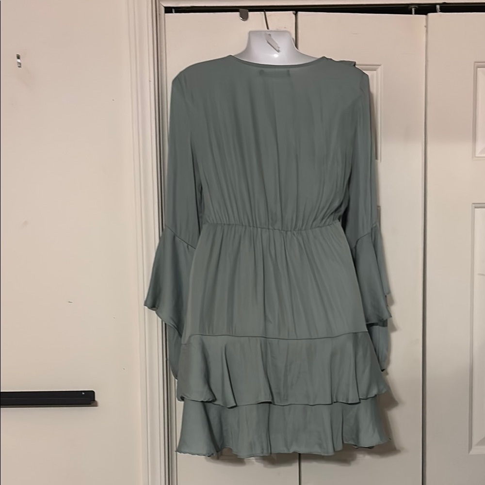 DO+BE Soft Green Dress-NWT - Picture 3 of 6